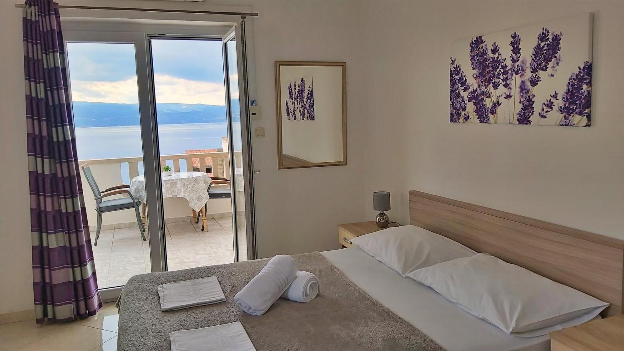 Apartments Nemira Omiš Стая снимка