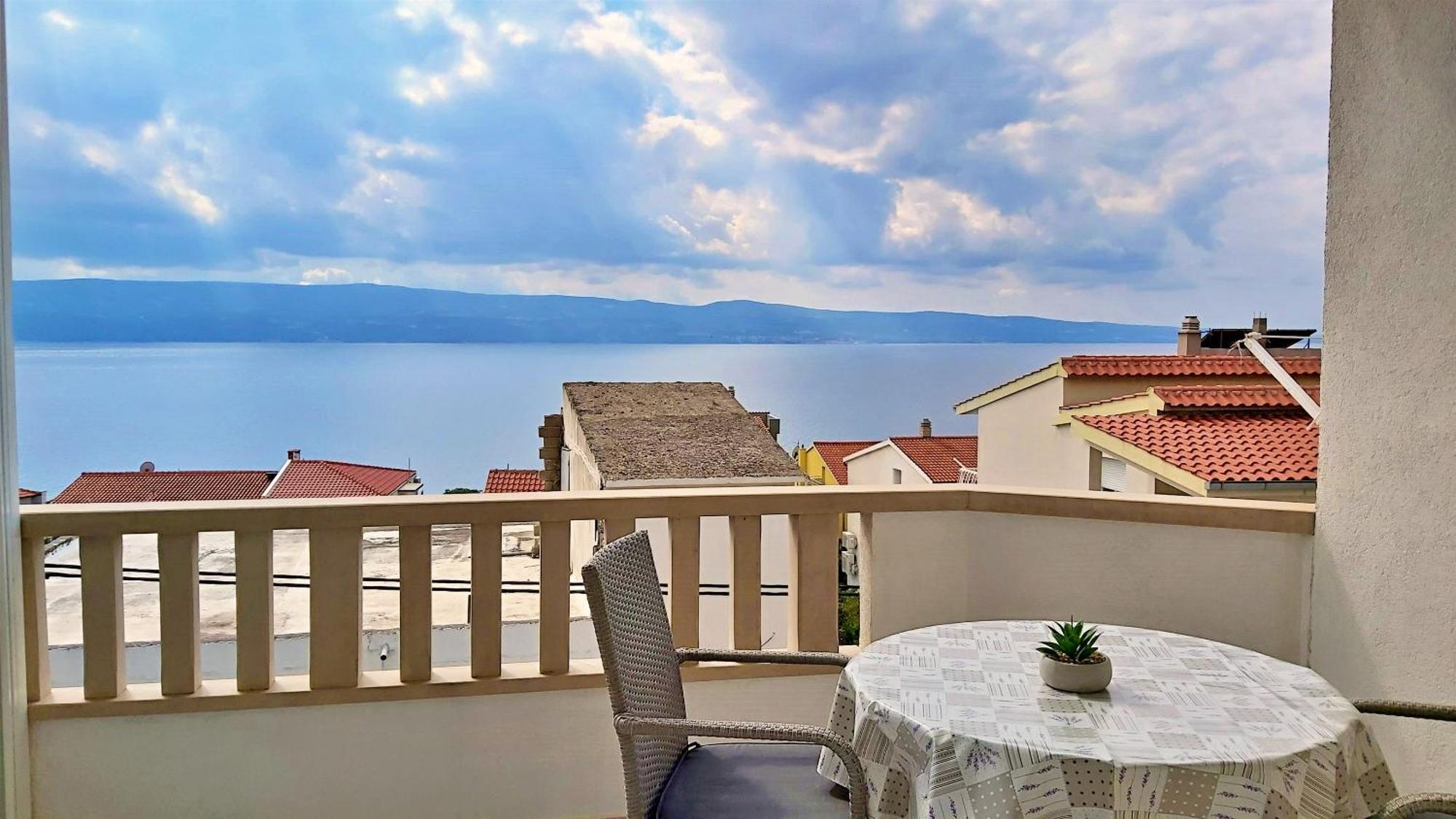 Apartments Nemira Omiš Стая снимка