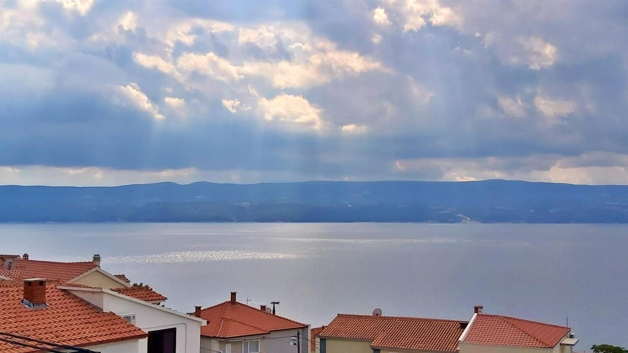 Apartments Nemira Omiš Стая снимка