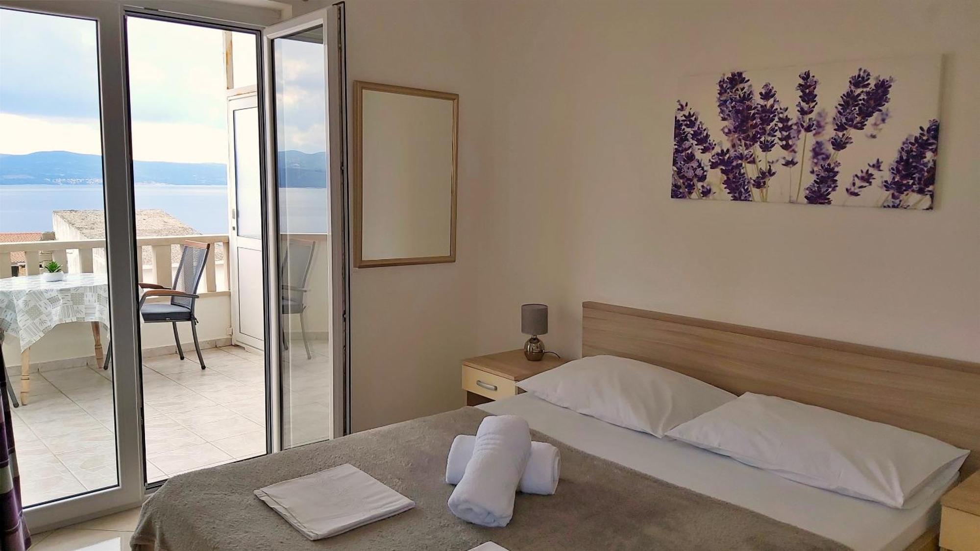 Apartments Nemira Omiš Стая снимка