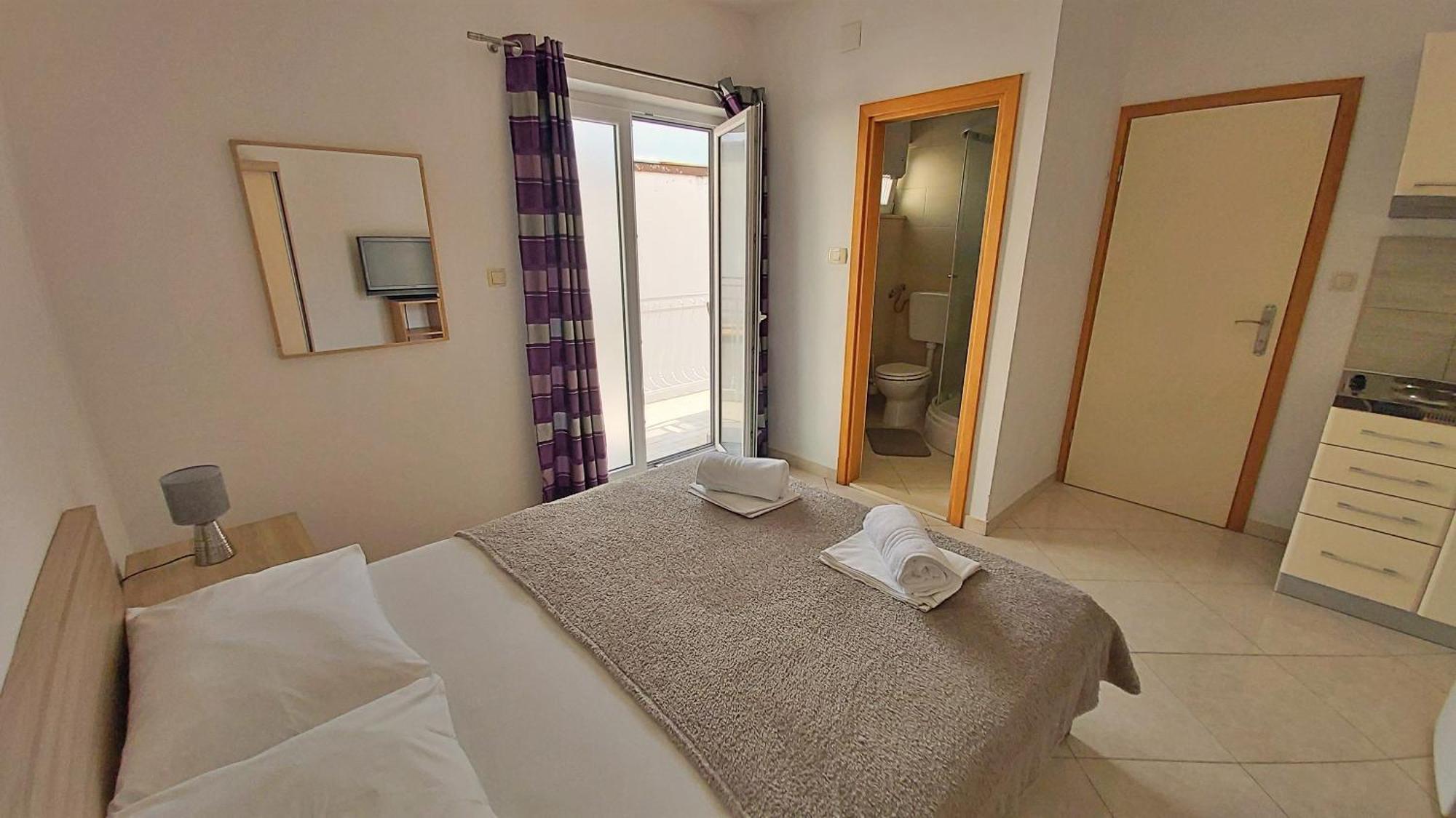 Apartments Nemira Omiš Стая снимка