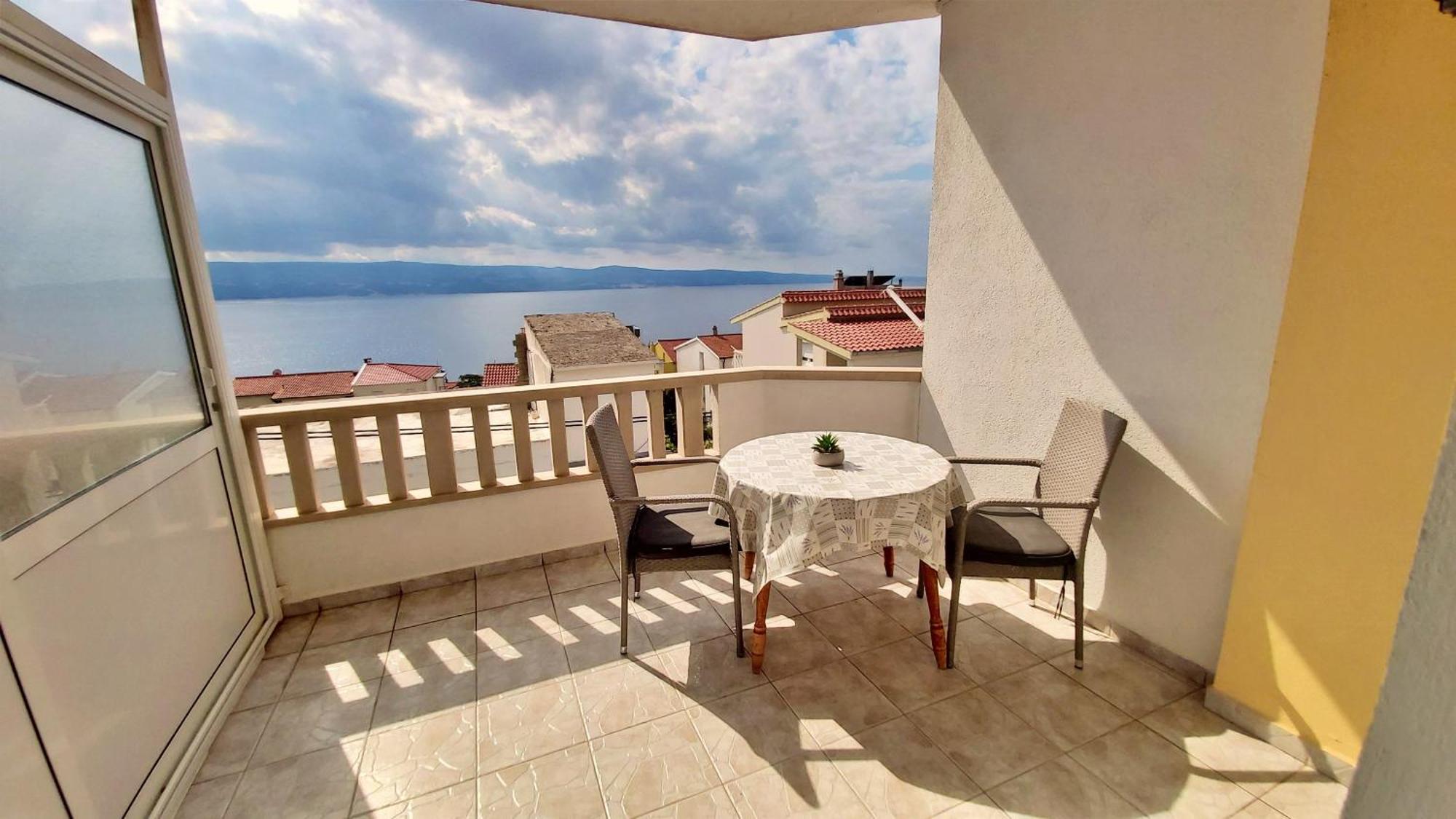 Apartments Nemira Omiš Стая снимка